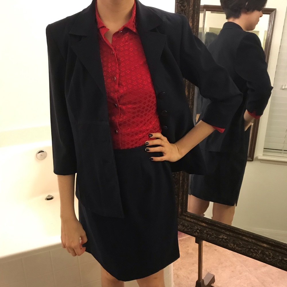 DBY ltd Navy 2-piece Suit Jacket & Skirt size 5/6